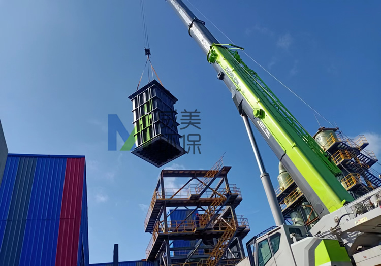 ���ԬF����������β�������늳��m�����b�D